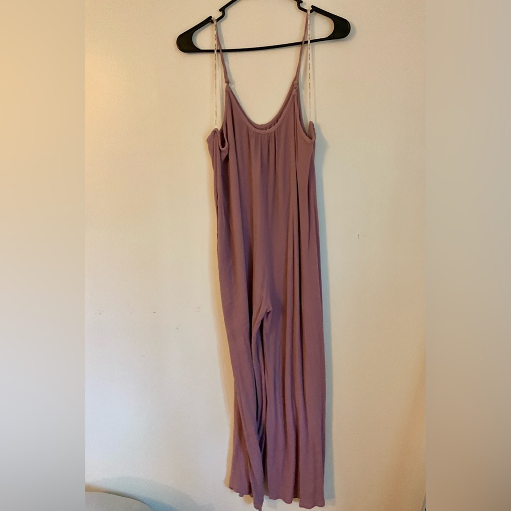 Woman’s Small Lightweight Jumpsuit